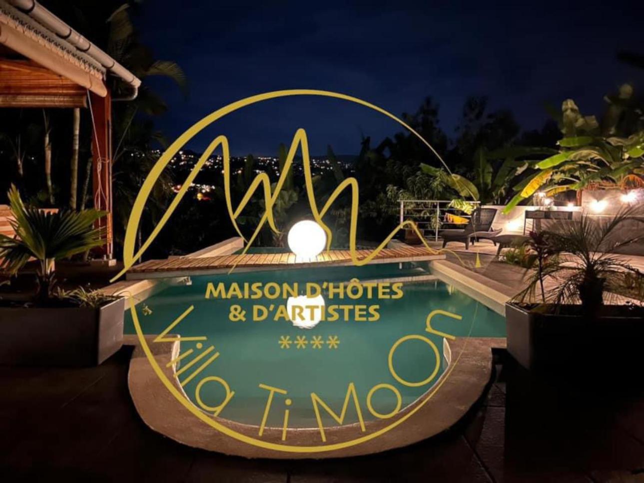 Villa Ti Moon, Entre Deux, Piscine Exteriér fotografie